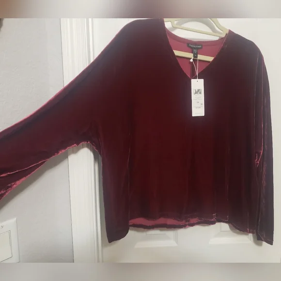 Eileen Fisher Velvet V-Neck Top, S, Deep Claret, velvet & silk - Picture 2 of 7
